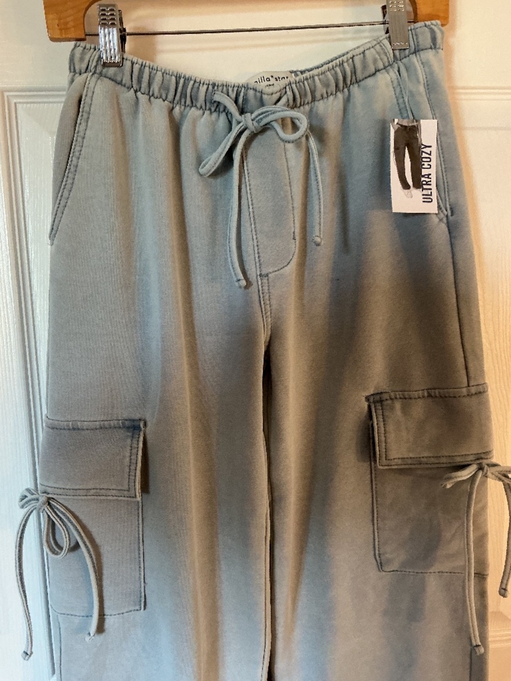 Vanilla Star sz XS pull on cozy cargo style light blue pants NWT - Picture 2 of 9